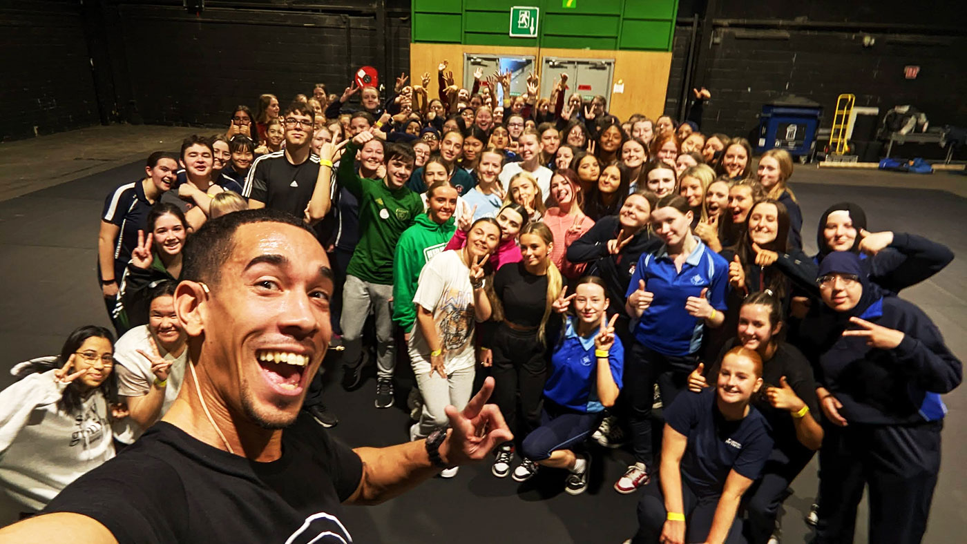 ess-green--streetdance-workshop-perform-festival